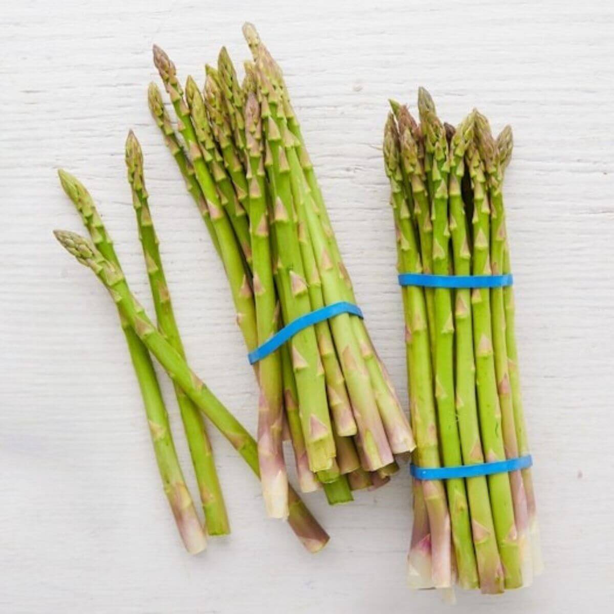 Organic Asparagus (2 bunches)