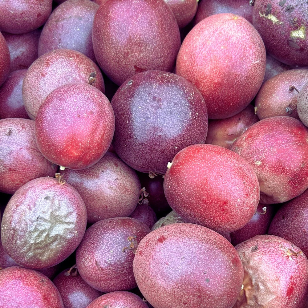 Organic Passionfruit (1 lb)