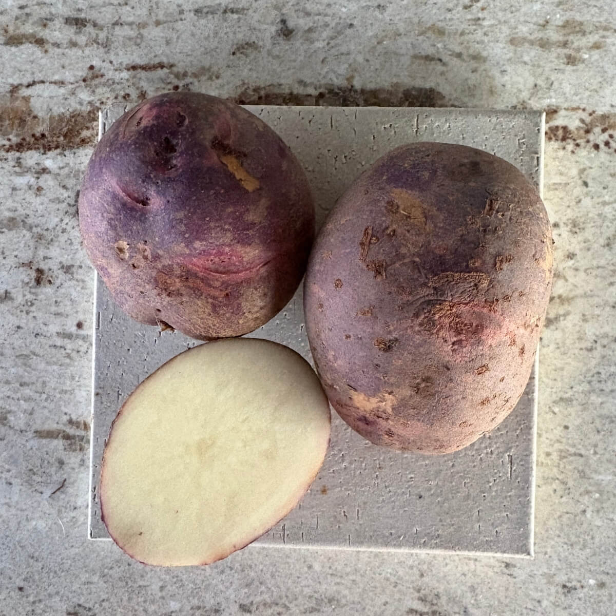 Organic Colorado Purple Viking Potatoes (1 lb)