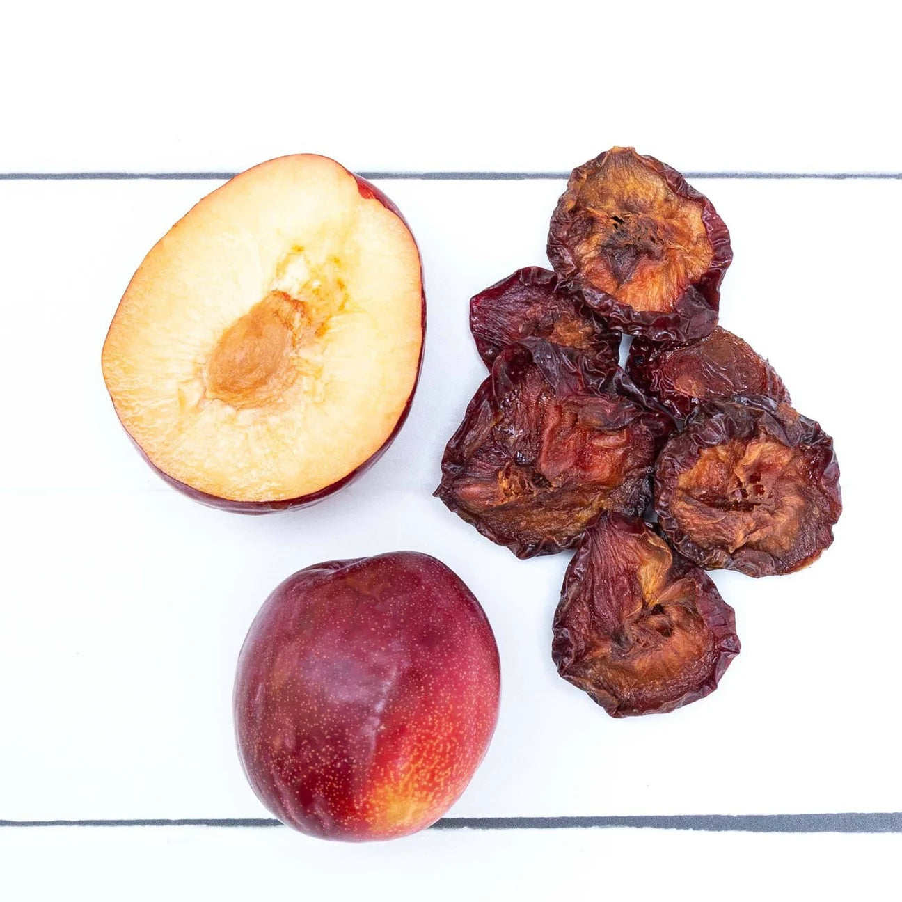 Organic Dried Pluots (1 bag)