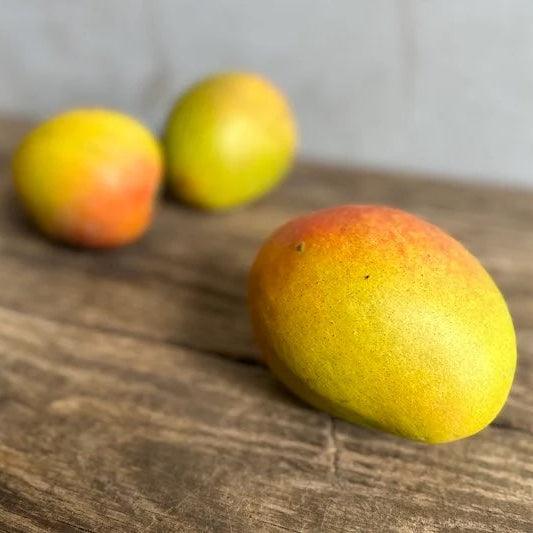 Organic Kensington Mango (1 Count)