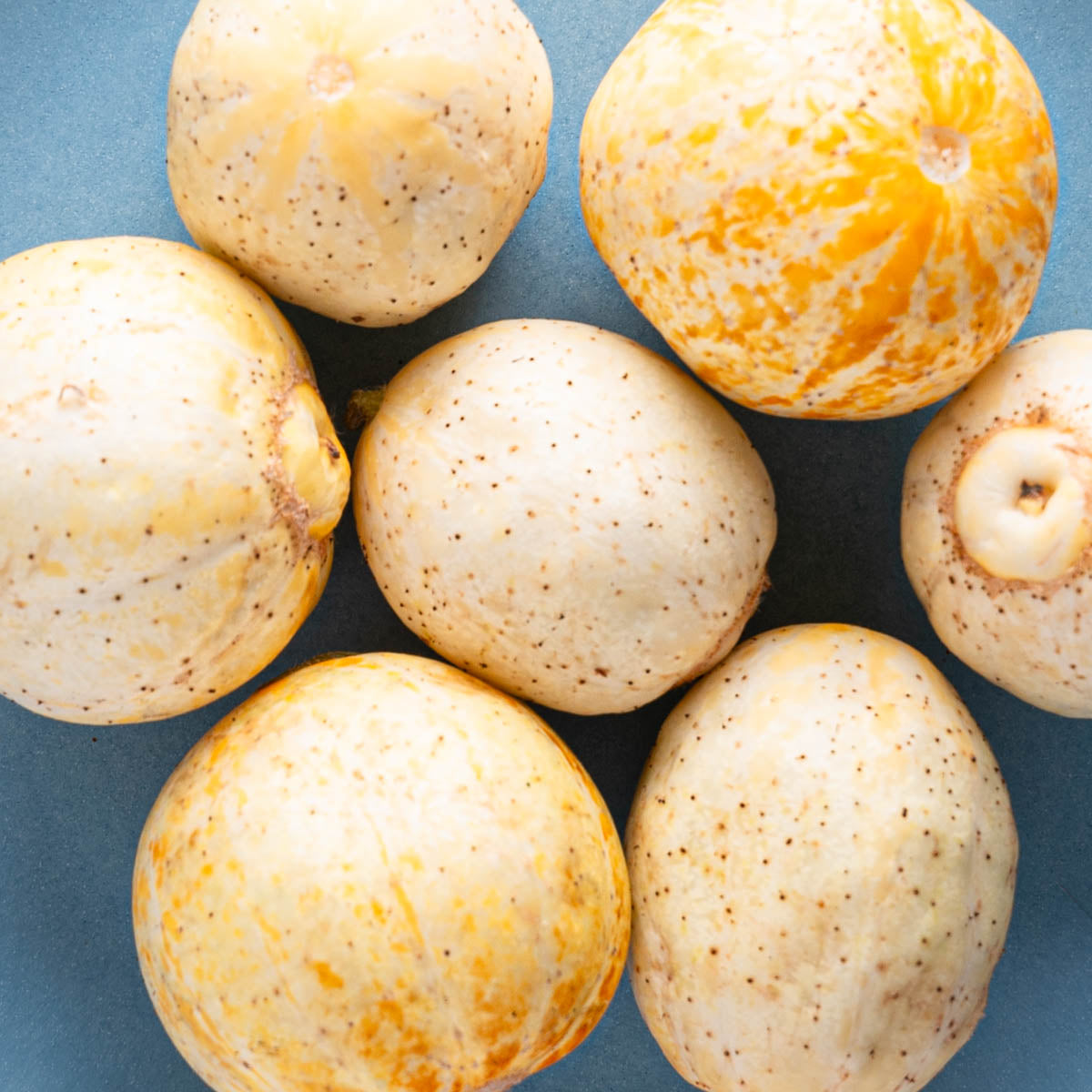 Lemon Cucumbers (1 lb)