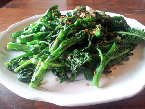 Cooked Rapini with Chili and Garlic