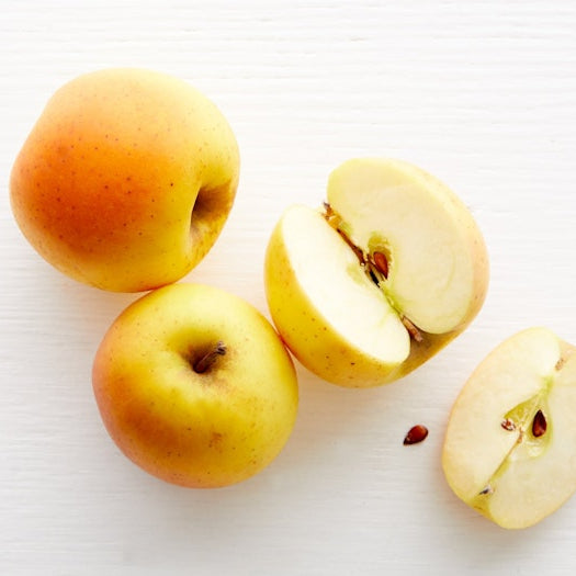 Organic Gold Rush Apple (1 lb)