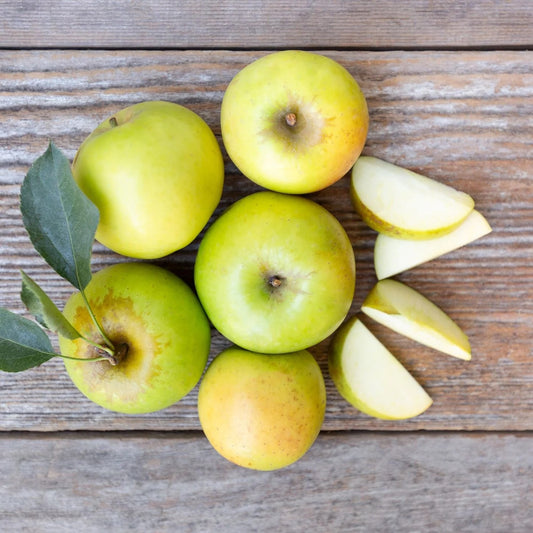 Organic Mutsu Apple (1 lb)