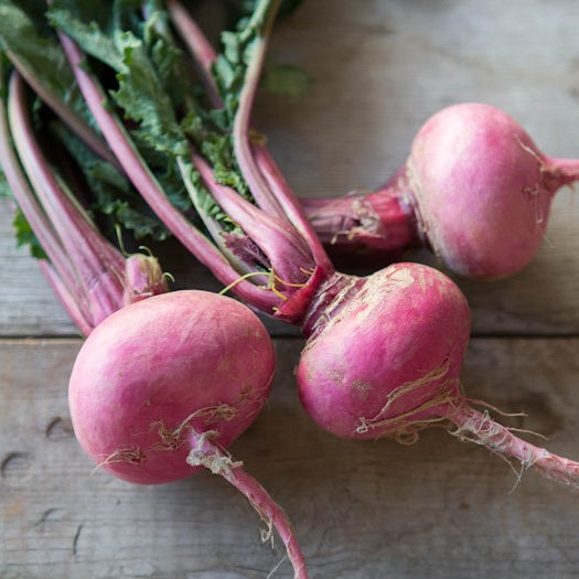 Organic Scarlett Queen Turnips (1 bunch)